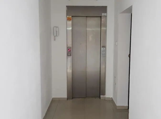 Cozy&elegant New In Апартаменти *